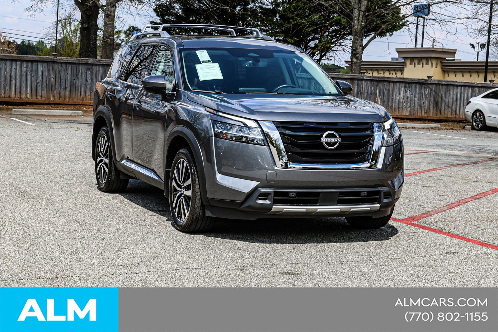 Used 2024 Gray Nissan Platinum image 6