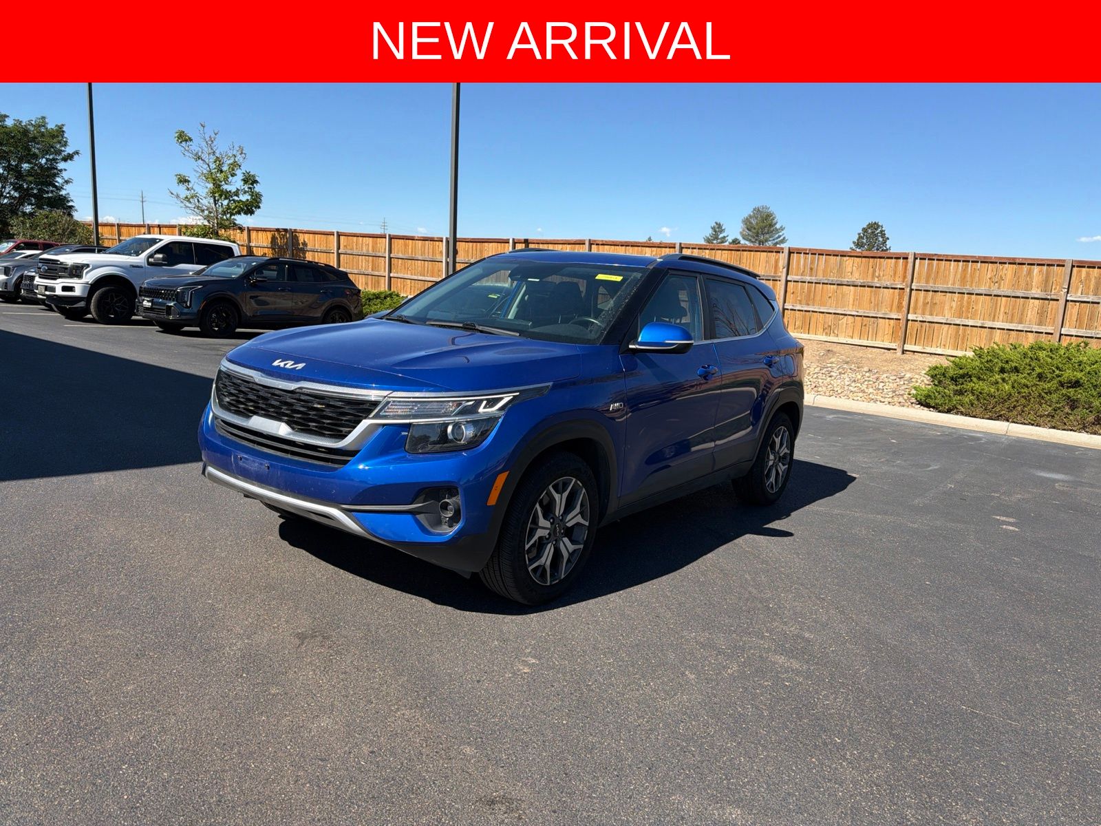 Neptune Blue 2022 Kia Seltos SUV / Crossover All-Wheel Drive Continuously Variable Transmission