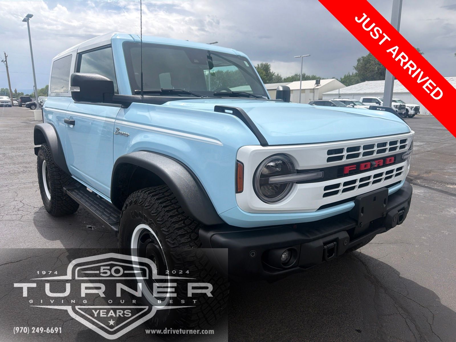  2024 Ford Bronco Heritage Limited Edition 2-Door 4WD   