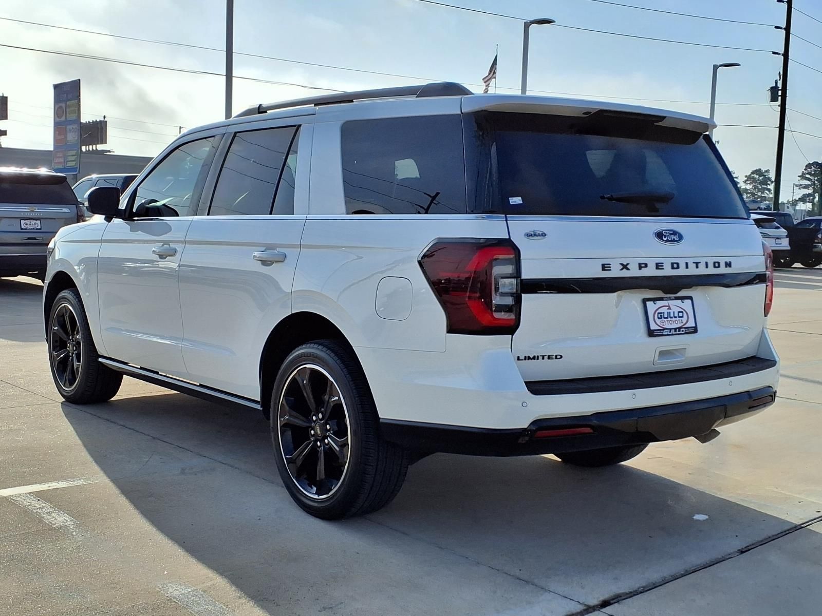 2023 Ford Expedition Limited - 1