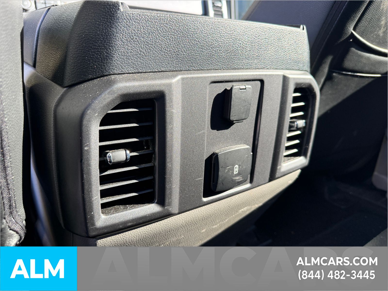 Used 2018 Black Ford XLT image 12