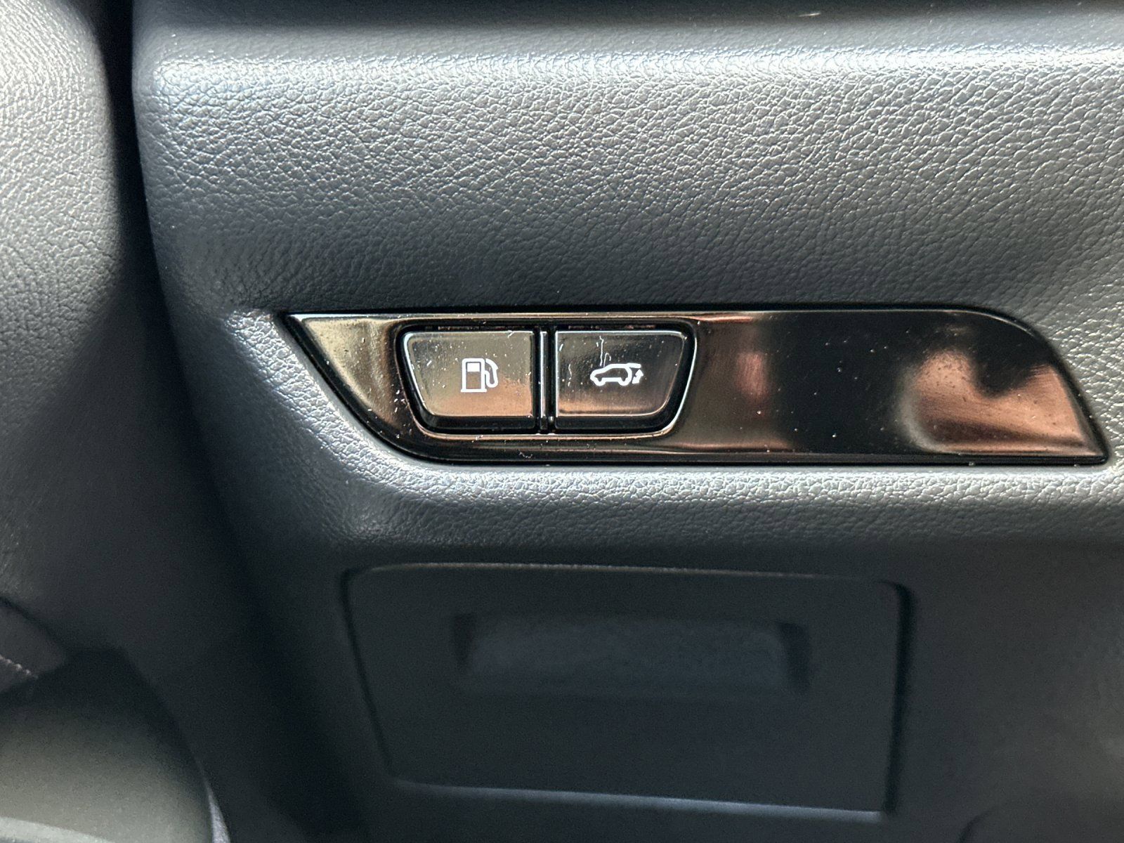 car-gallery-32