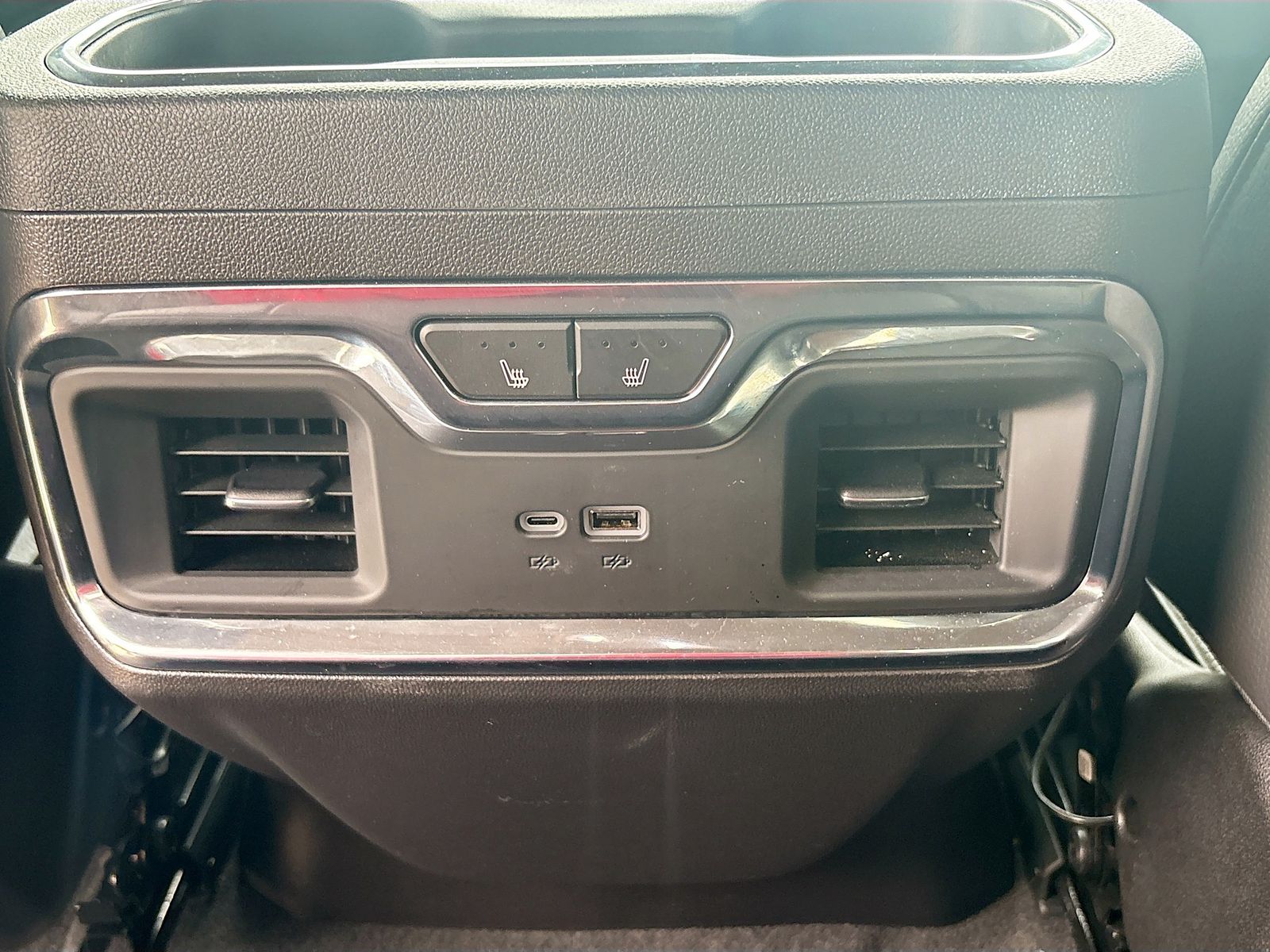 Used 2024 Black GMC Denali image 26