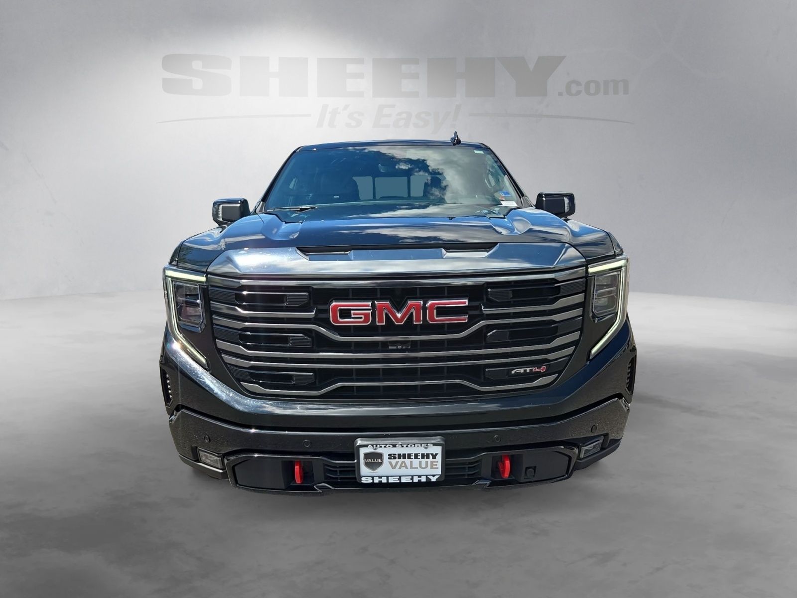 Used 2023 Black GMC AT4 image 17