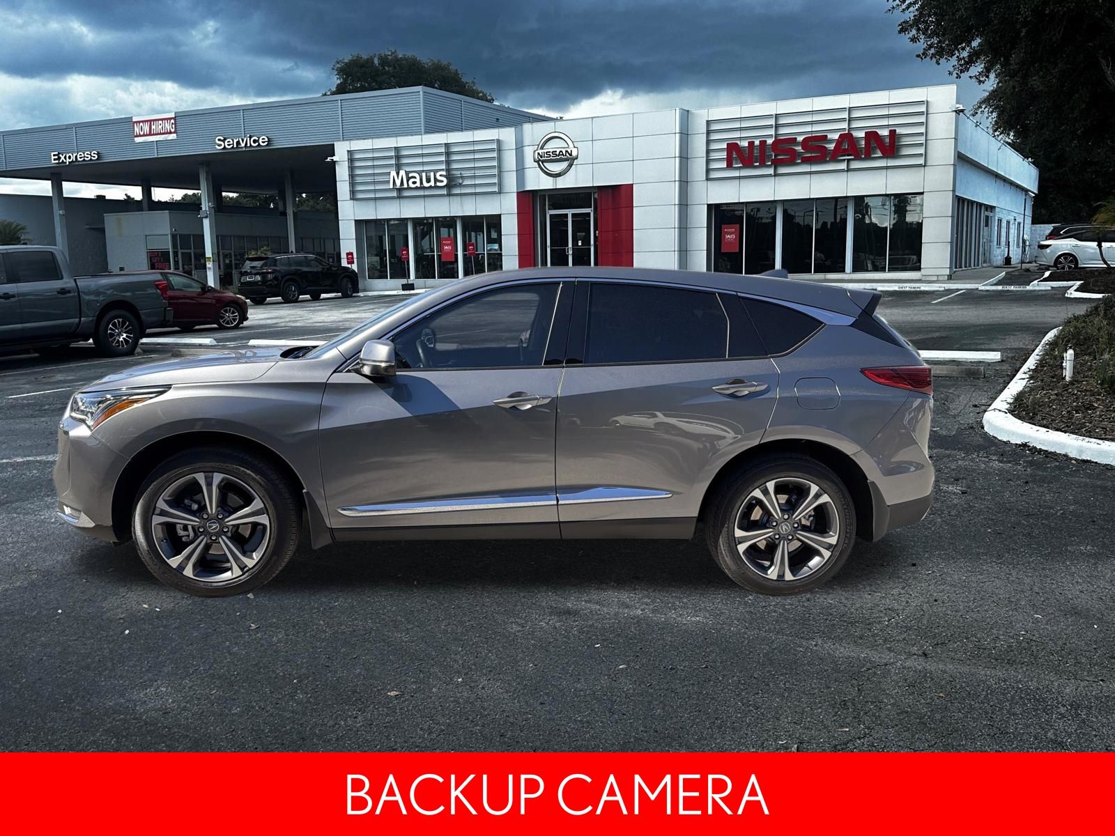 View vehicle photo 7