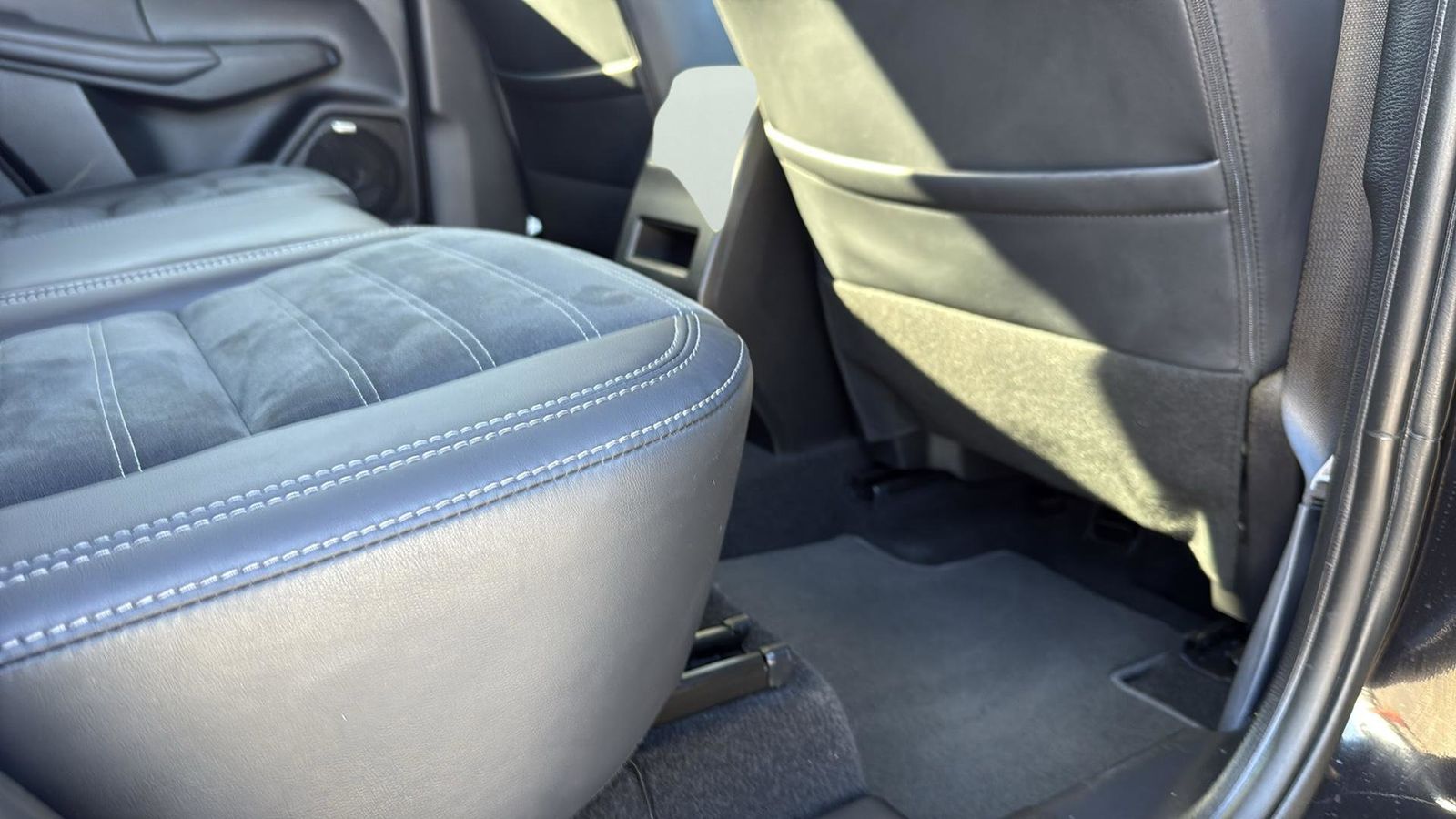 Used Car 2025 Mitsubishi Outlander  Se For Sale Under $30,000 In Austin, Texas