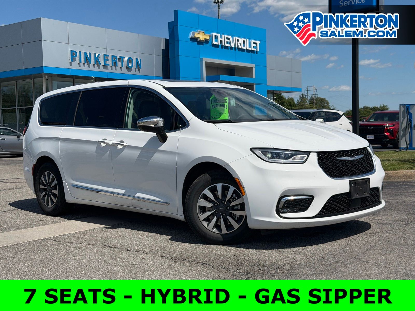 2023 Chrysler Pacifica Hybrid - Photo 1