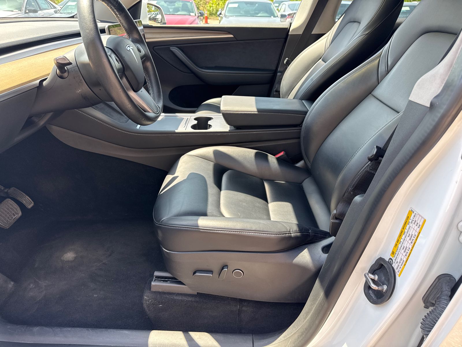 Used 2023 White Tesla Long Range image 9