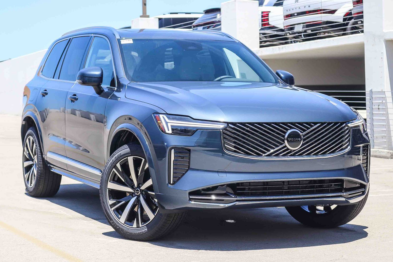 2026 Volvo XC90 B5 Core
