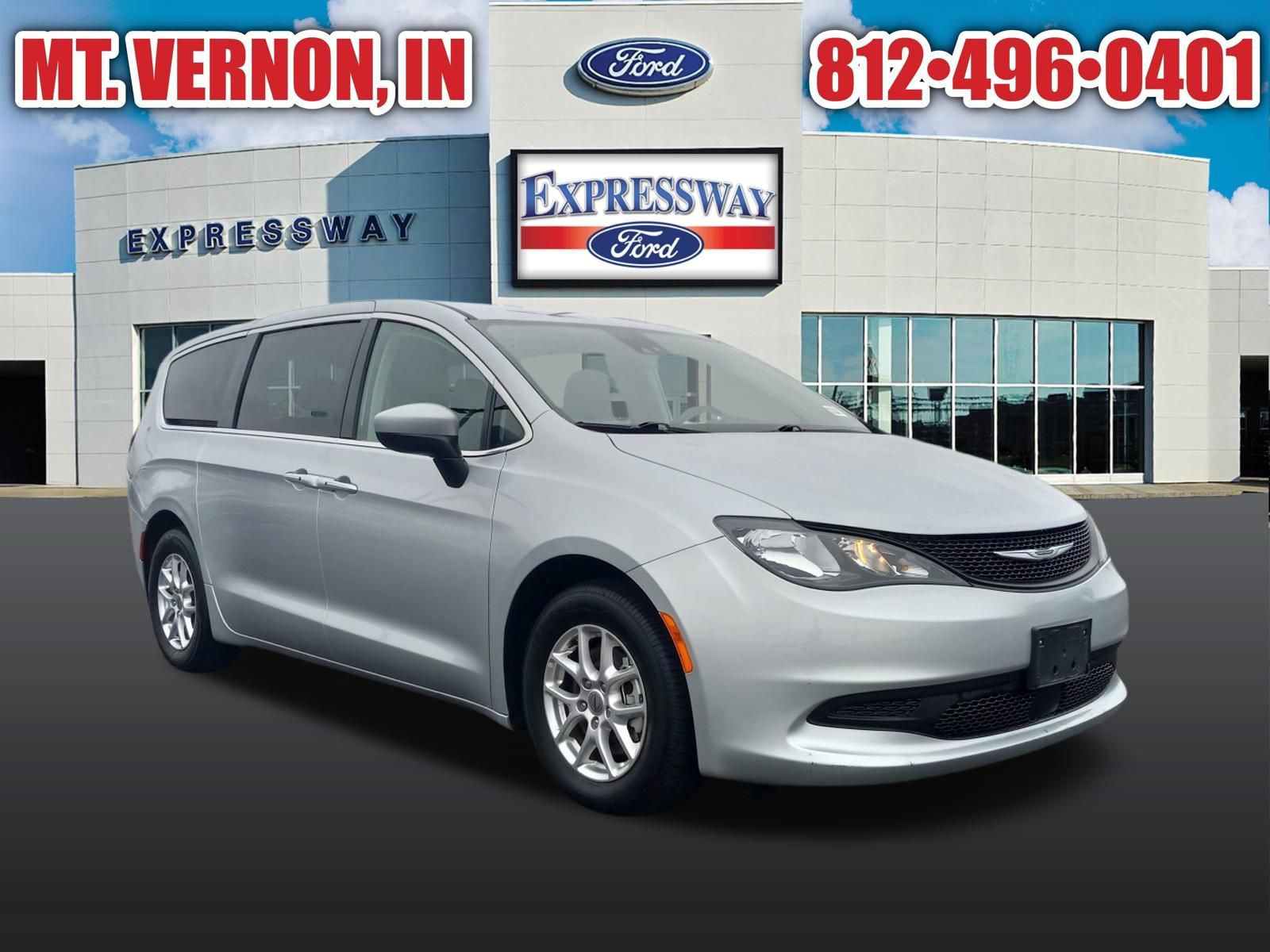 2023 Chrysler Voyager image 4