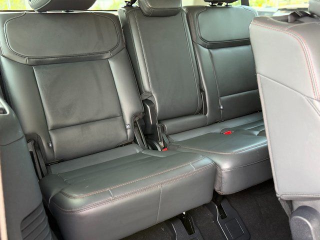 Certified Used 2025 Agate Black Metallic Ford Active image 32