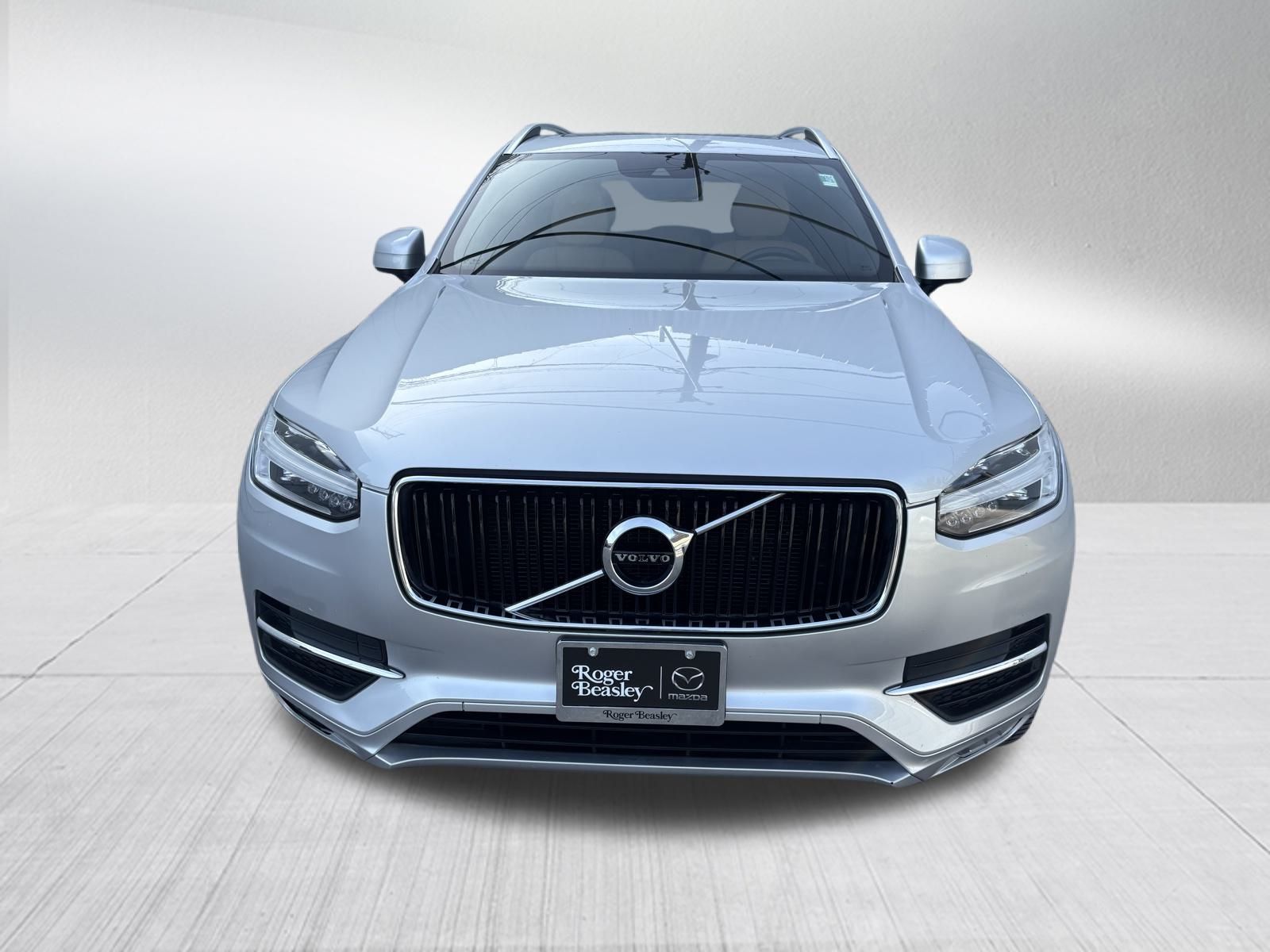 Used Car 2019 Volvo Xc90  T6 Momentum For Sale Under $25,000 In Austin, Texas