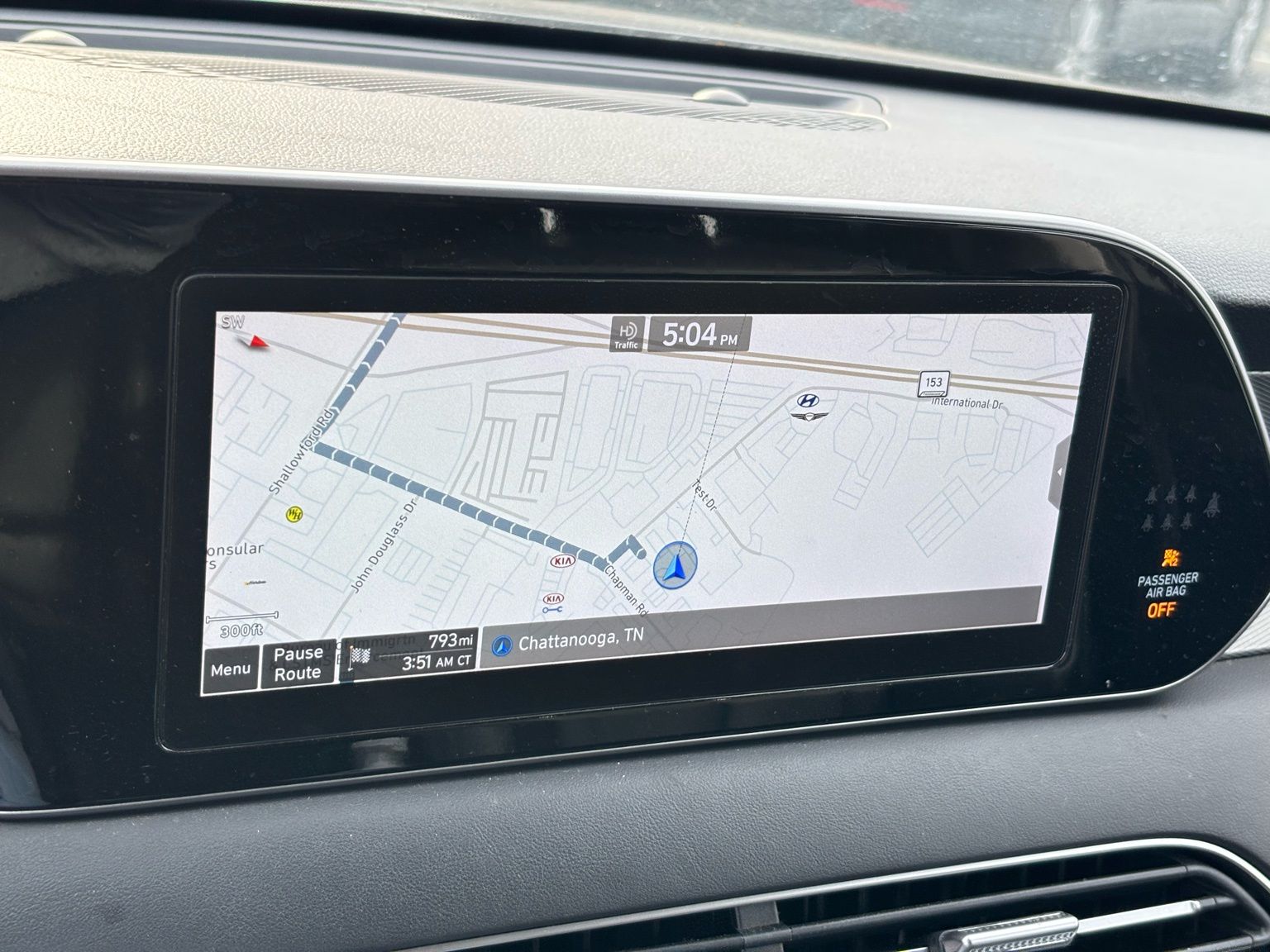 View vehicle photo 7