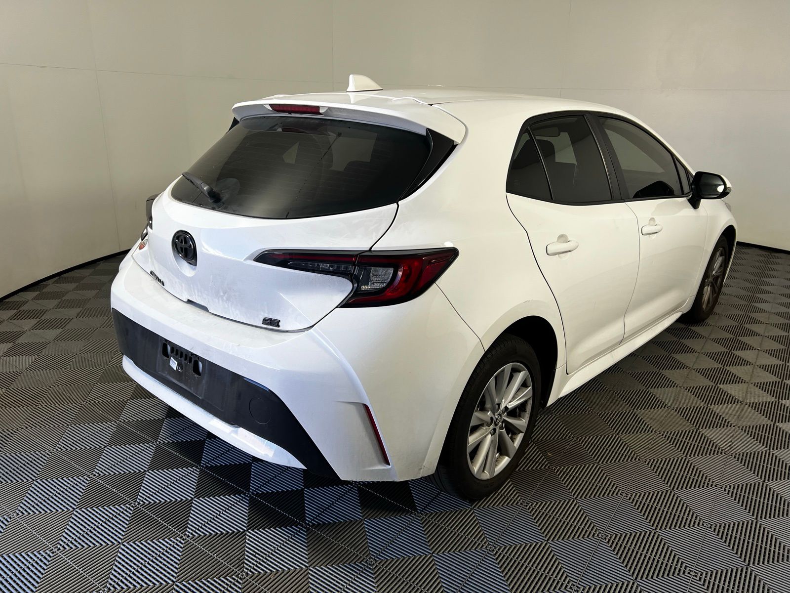 Thumbnail: 2025 Toyota Corolla - 5