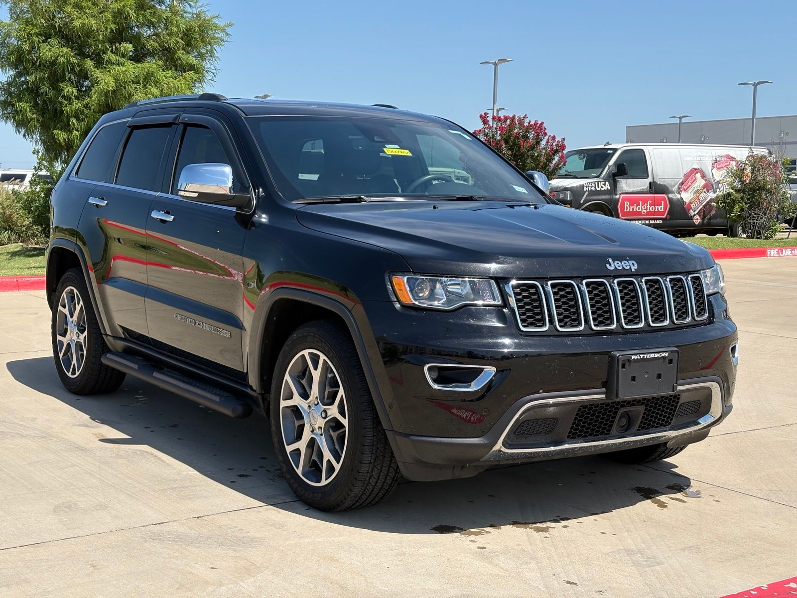 Diamond Black Crystal Pearlcoat 2020 Jeep Grand Cherokee SUV / Crossover 4X2 8-Speed Automatic