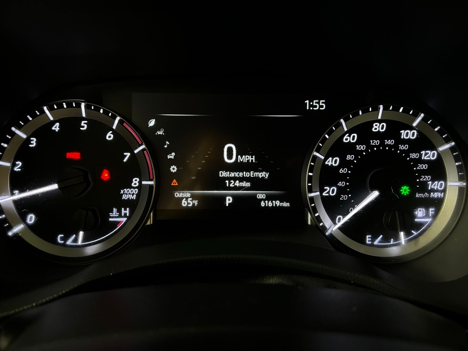 Thumbnail: 2023 Toyota Highlander - 16