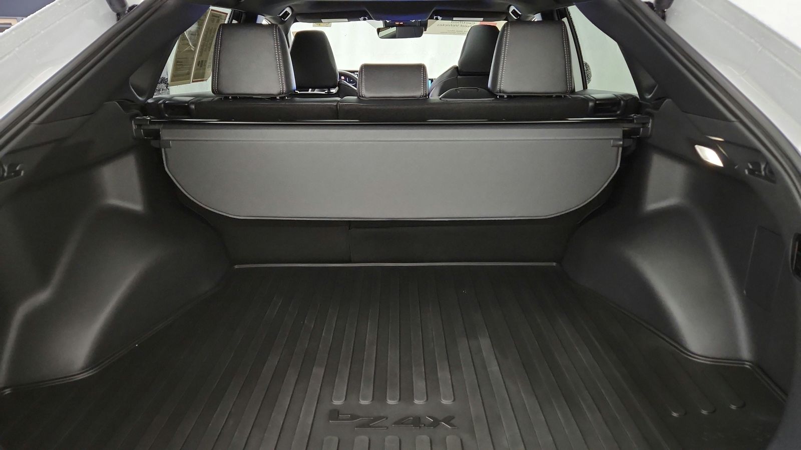 Used 2025 Beige Toyota XLE image 44