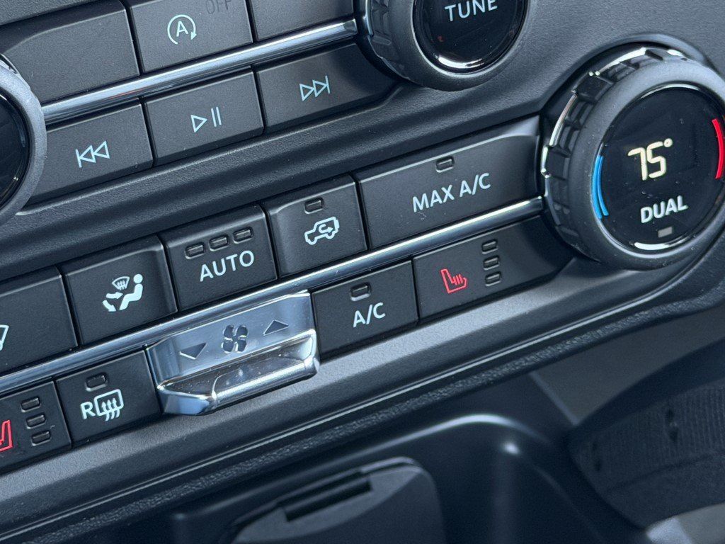 New 2025 Desert Sand Ford Badlands RECON PACKAGE image 25