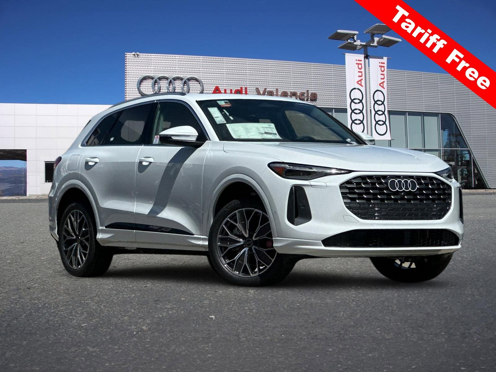 2025 Audi Q5 quattro Premium Plus 40 TFSI