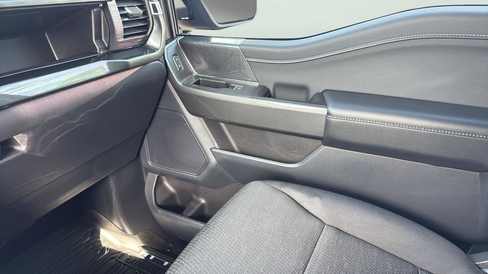 Used Car 2022 Ford F-150  Xlt For Sale Under $40,000 In Austin, Texas