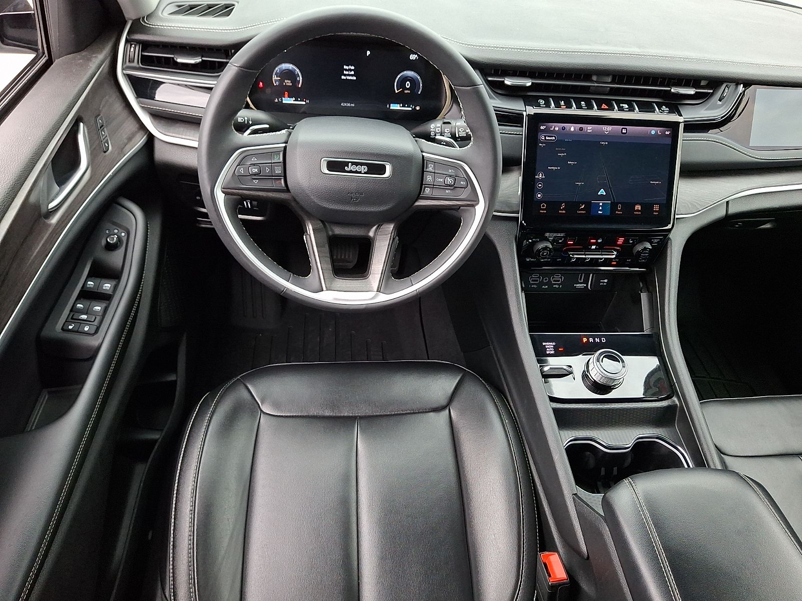 Used 2023 Jeep Grand Cherokee L SUV