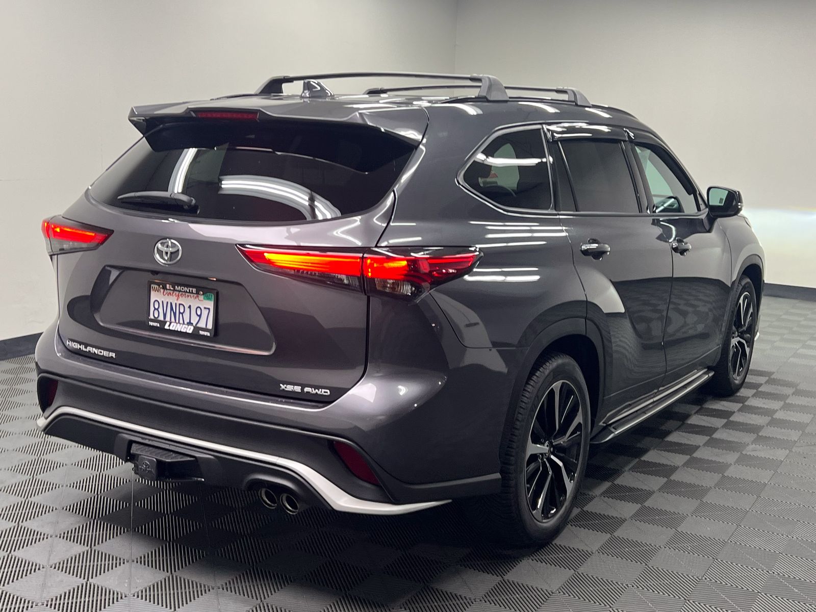 used 2021 Toyota Highlander car, priced at $33,688