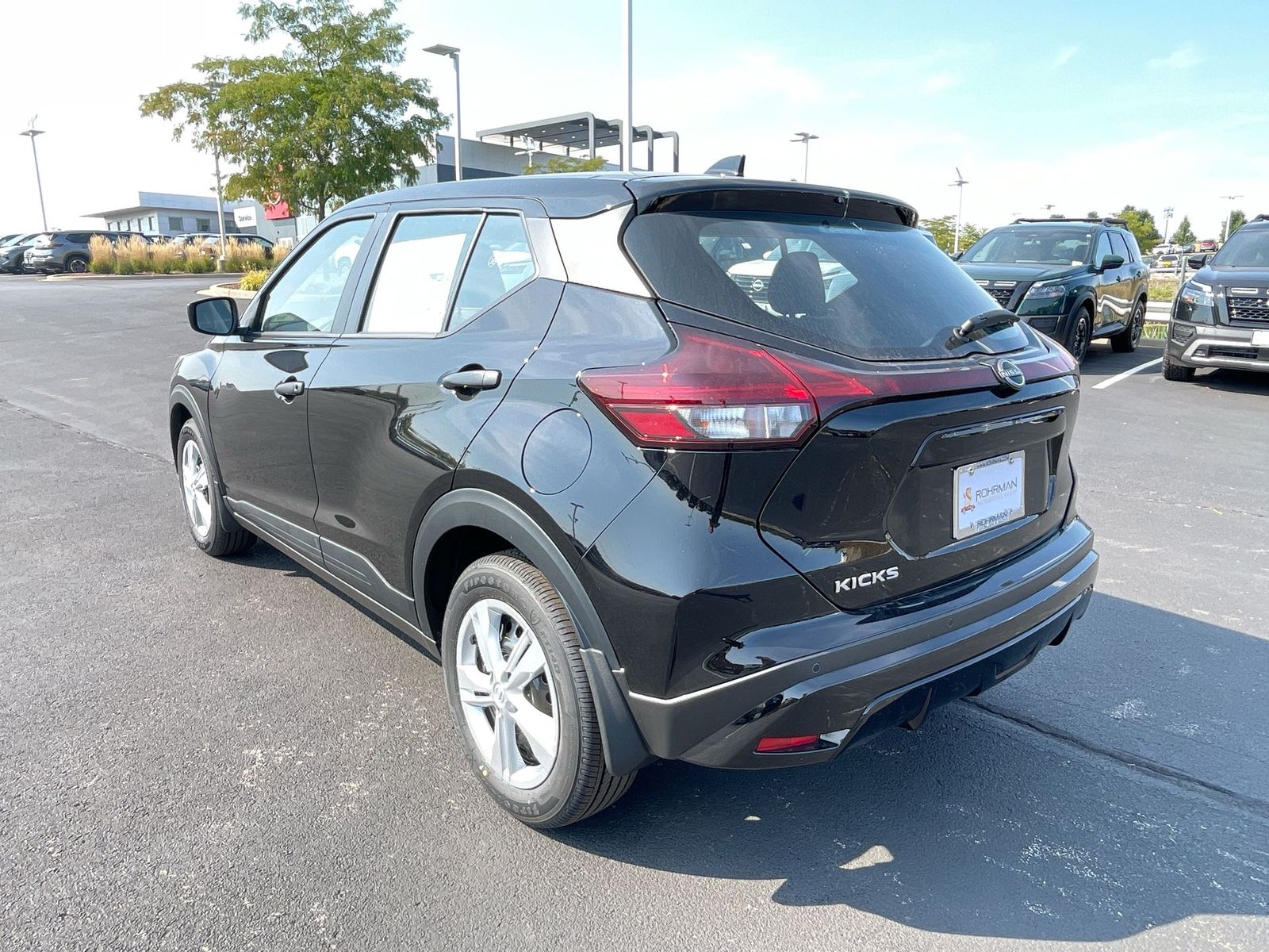 2024 Nissan Kicks S 31