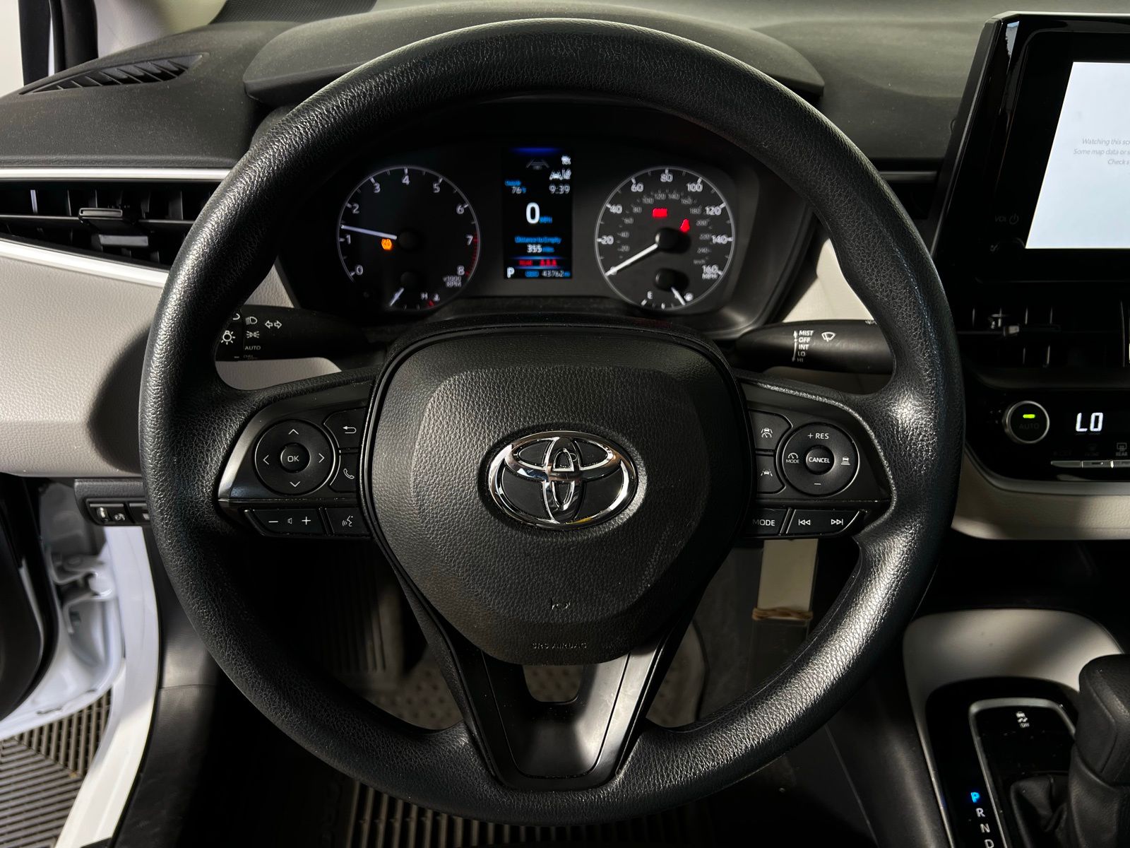 Thumbnail: 2024 Toyota Corolla - 10
