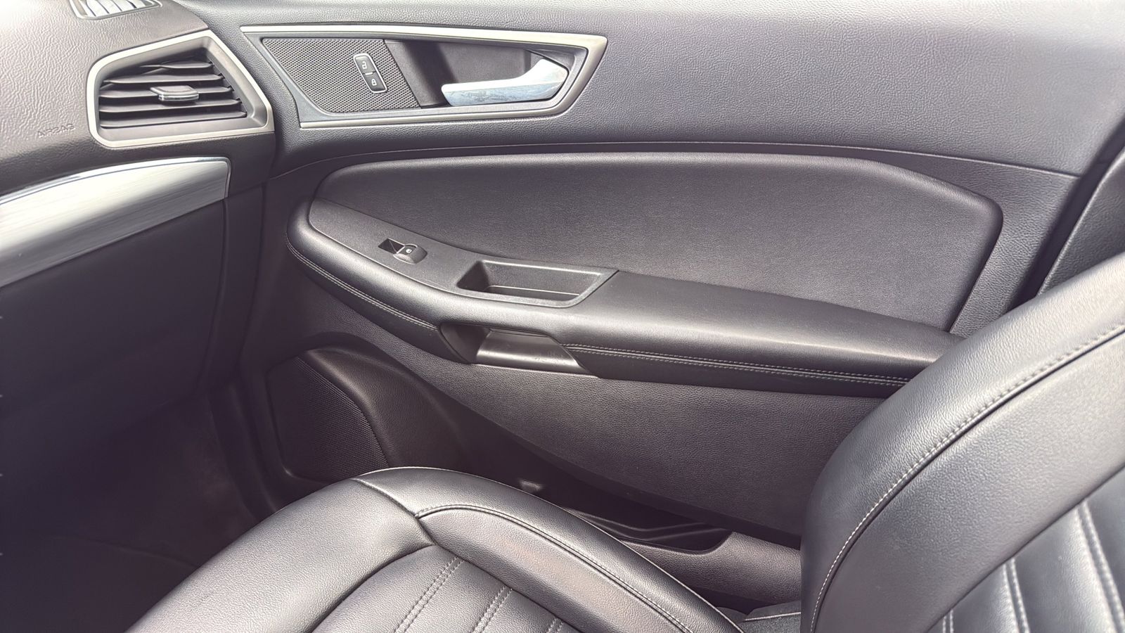 Used Car 2022 Ford Edge  Sel For Sale Under $25,000 In Austin, Texas