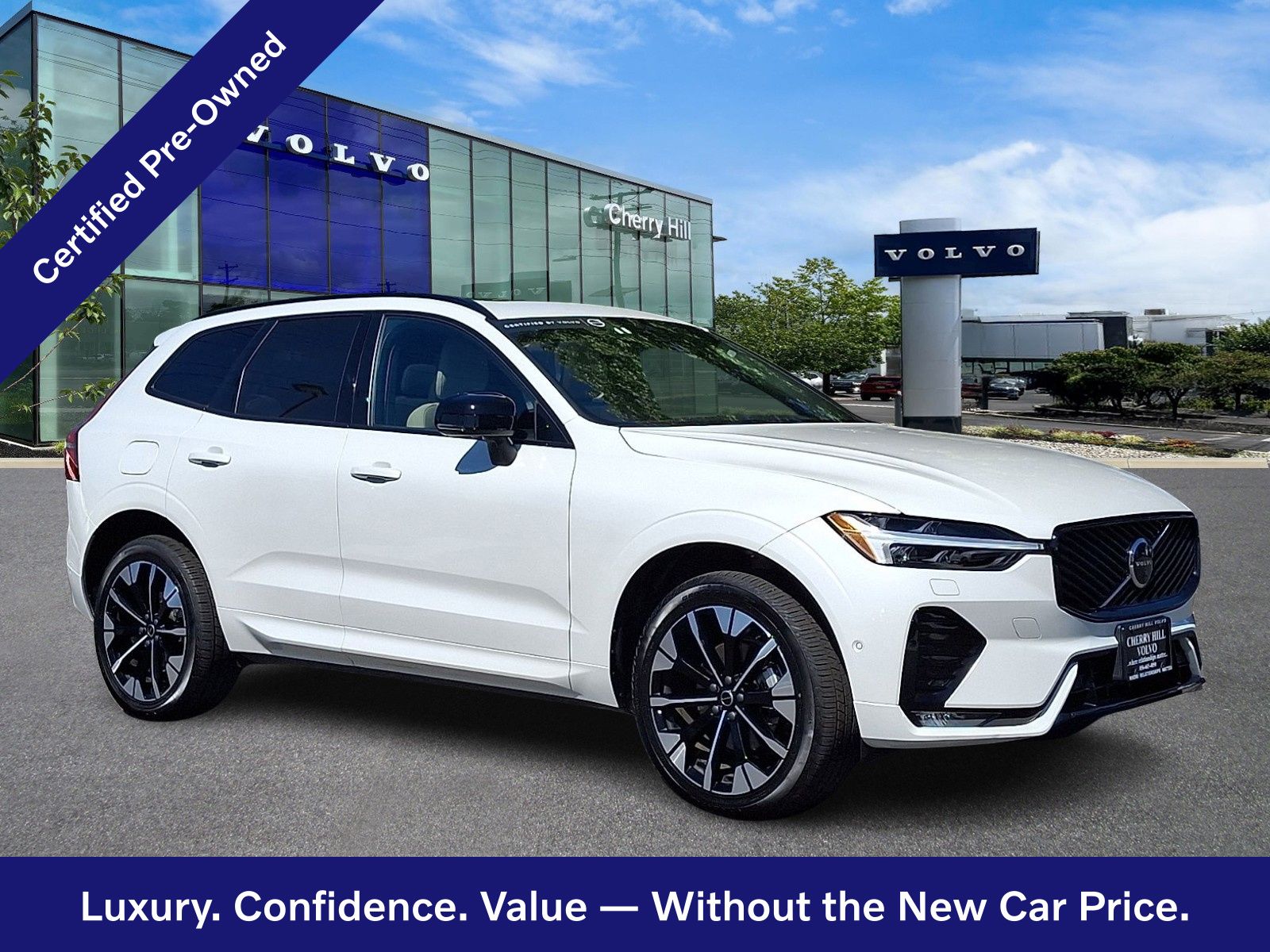 White 2026 Volvo XC60 SUV / Crossover All-Wheel Drive Automatic