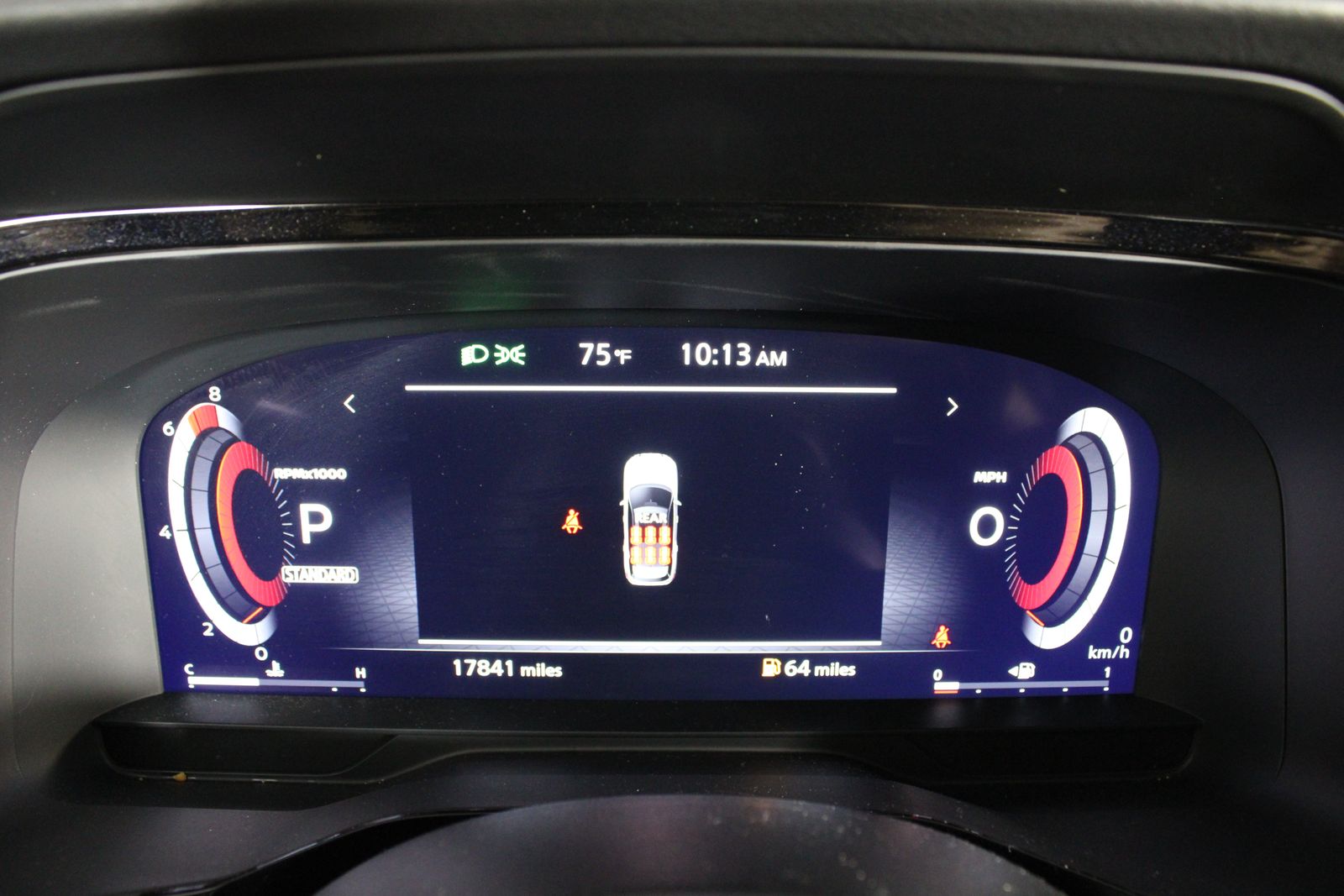 Used 2025 Gray Nissan Platinum image 29