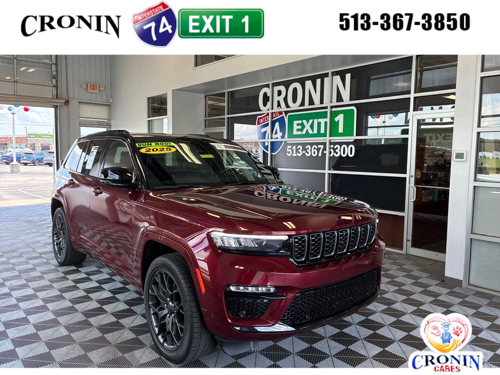 Velvet Red Pearlcoat 2025 Jeep Grand Cherokee SUV / Crossover Four-Wheel Drive 8-Speed Automatic
