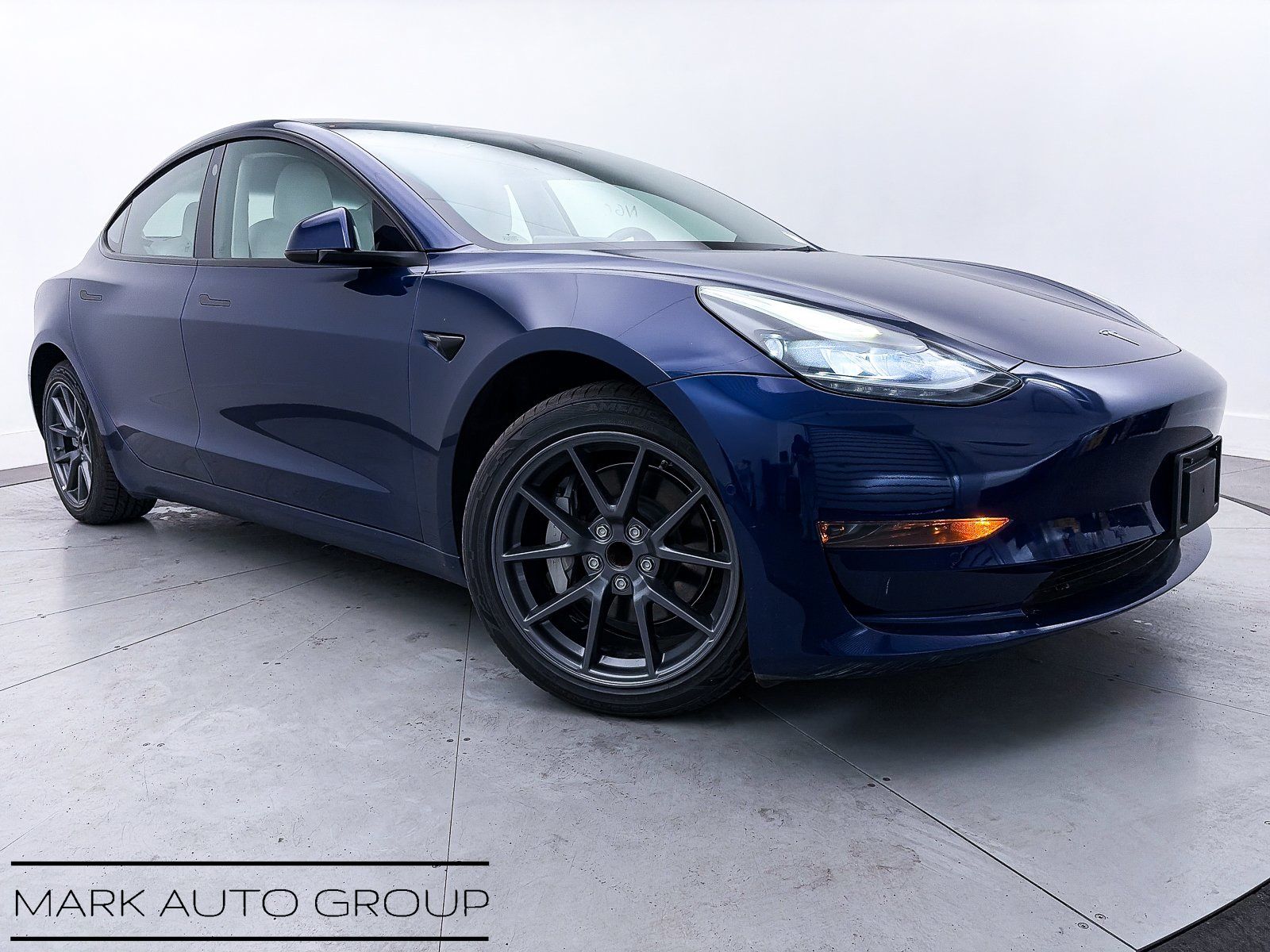 2022 Tesla Model 3 RWD