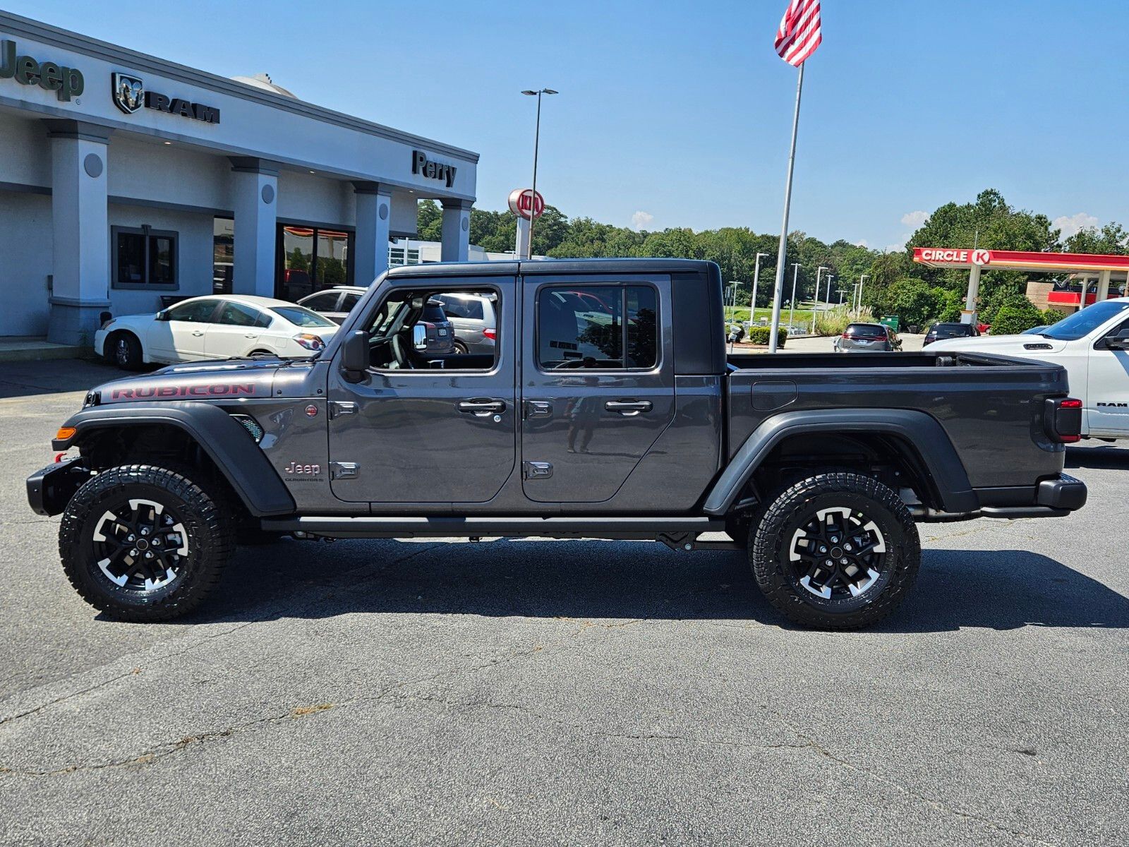 2025 Jeep Gladiator Rubicon photo 2