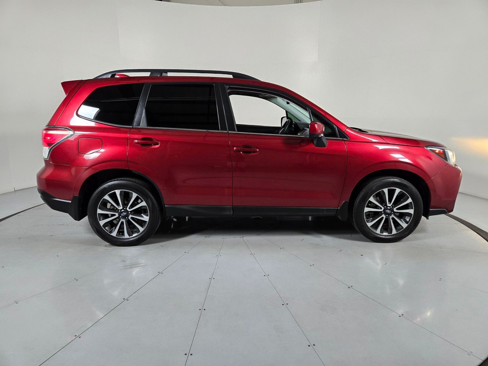 2018 Subaru Forester 2.0XT Premium 3