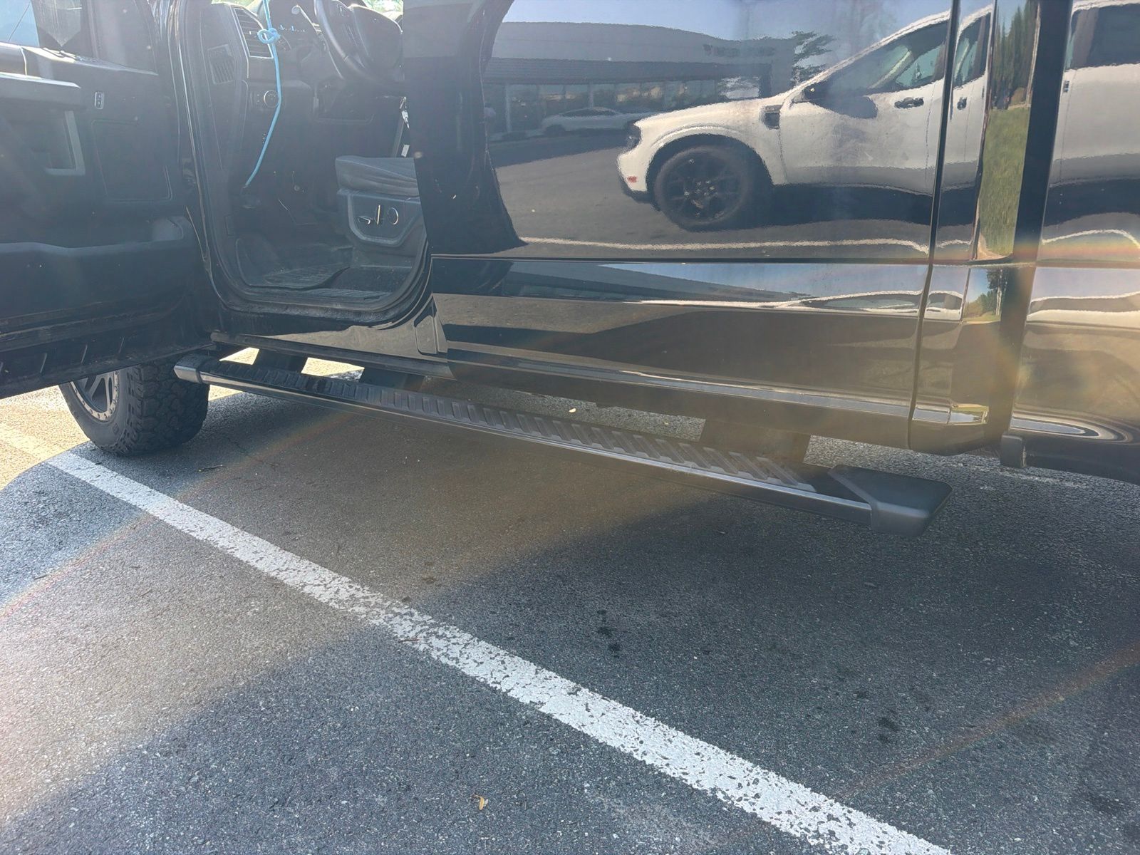 Used 2017 Shadow Black Ford XLT image 22