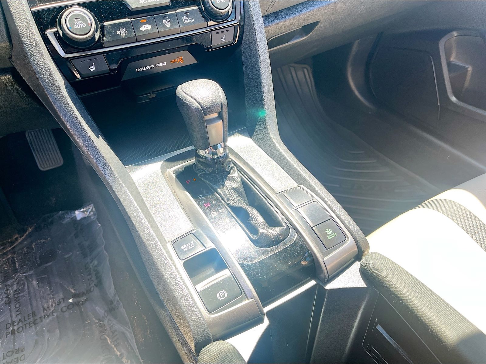 Used 2018  Honda EX image 16