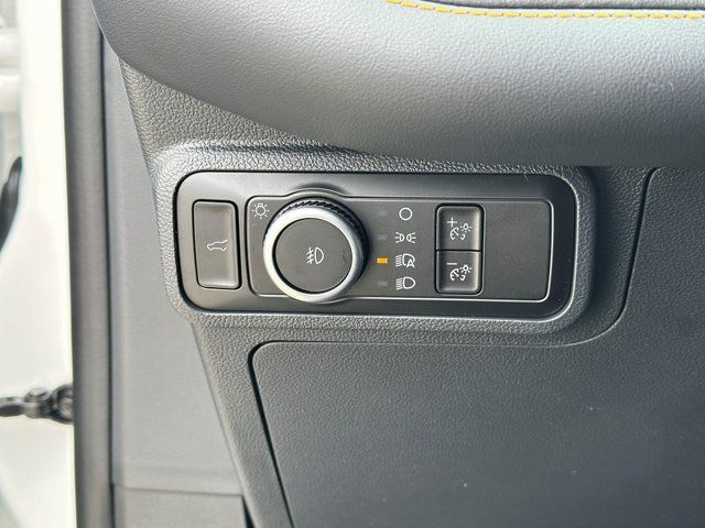 New 2026 Star White Metallic Tri-Coat Ford Tremor image 24