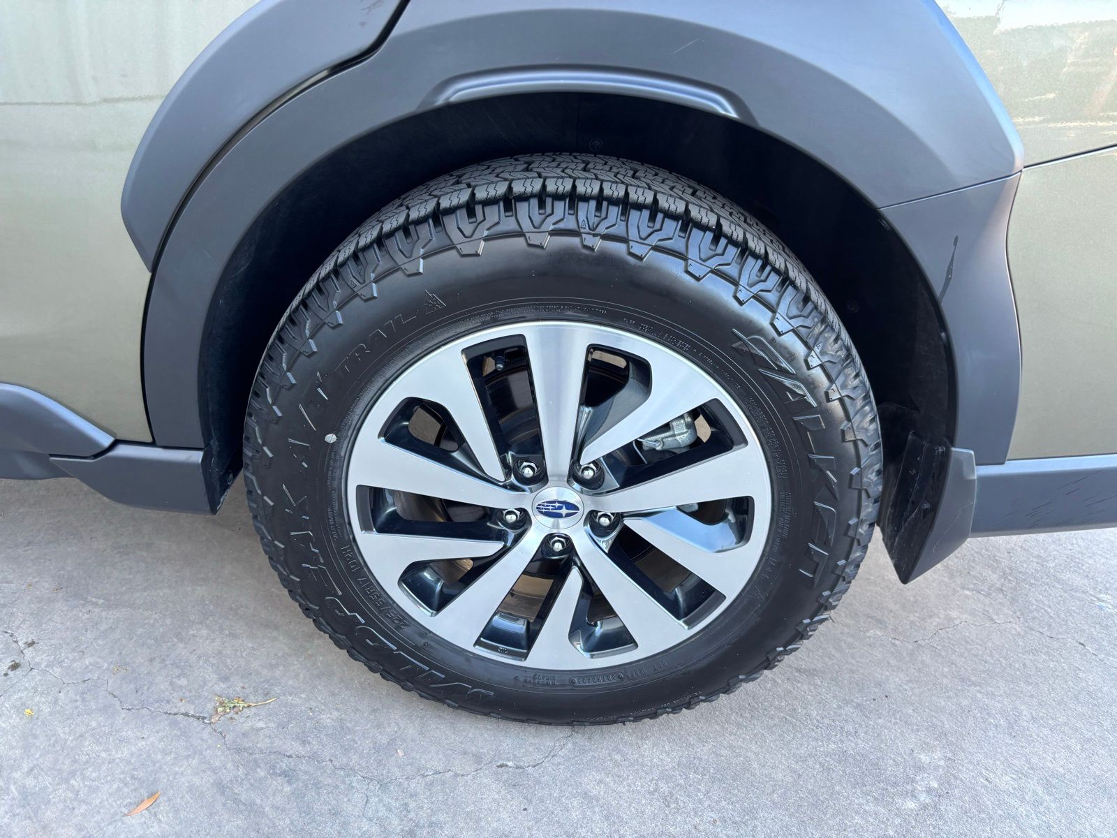 Used Car 2024 Subaru Outback  Premium For Sale Under $30,000 In Austin, Texas