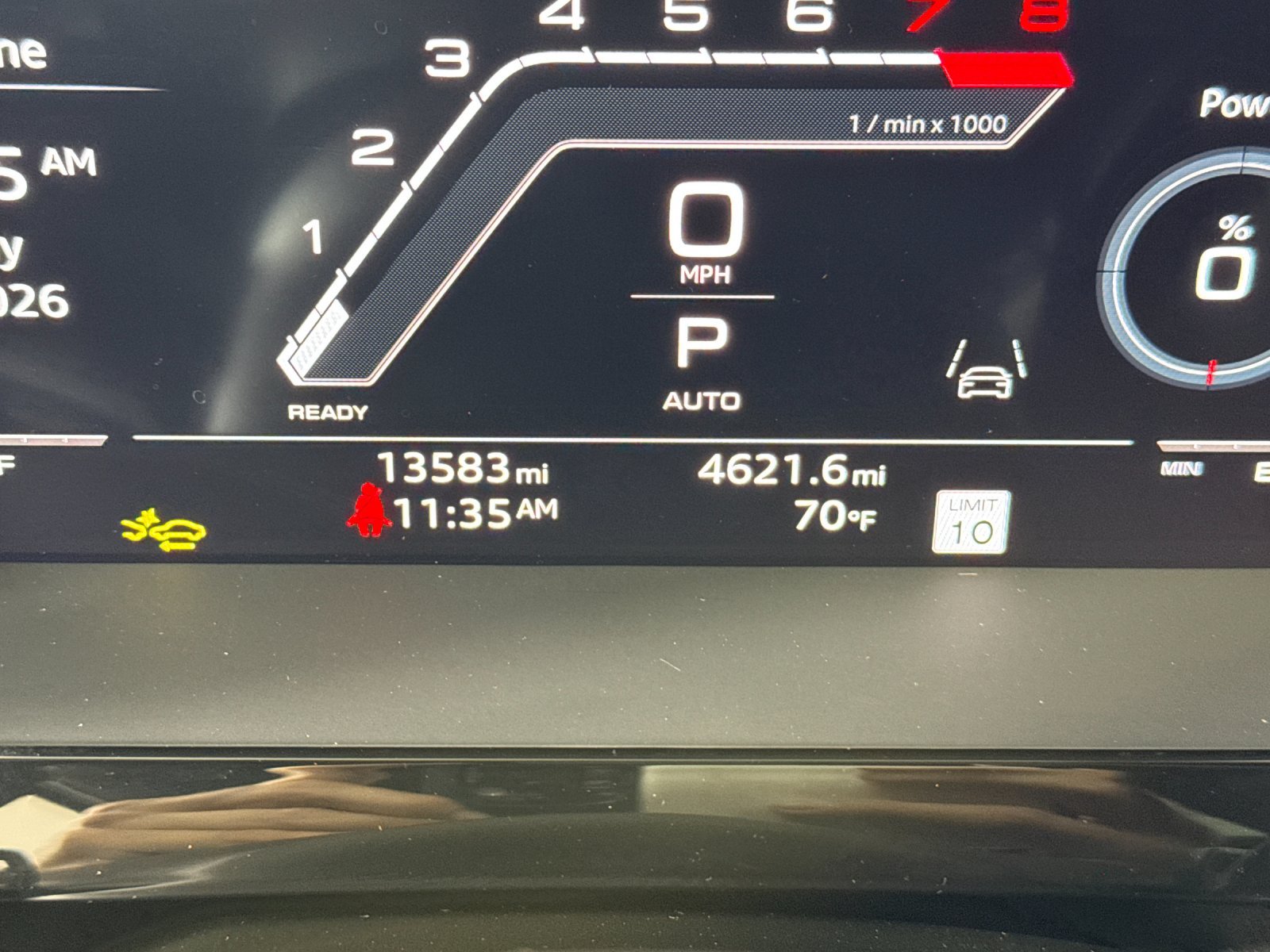 2025 Audi RS 3 2.5T — foto completa 27 de 28