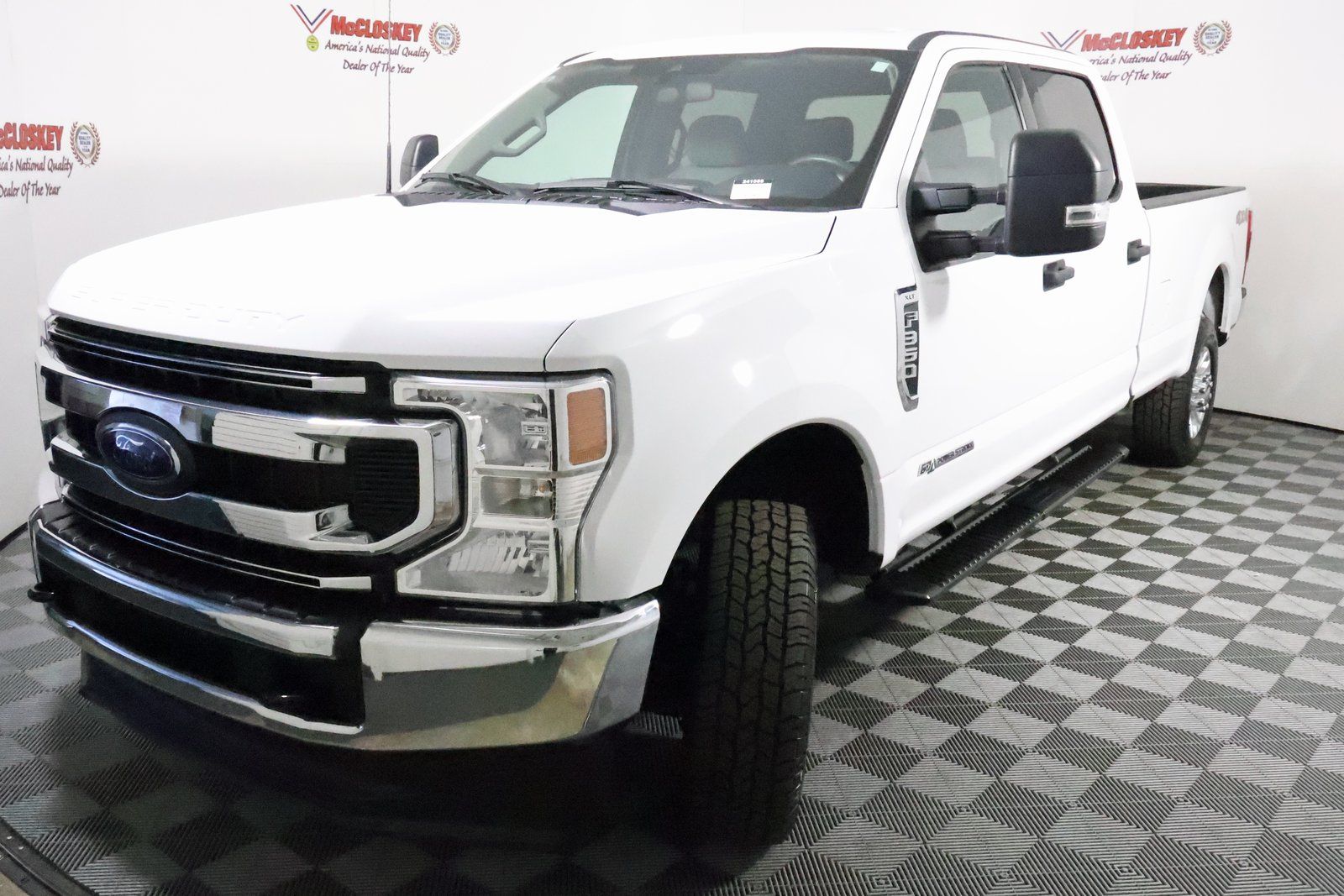 2022 Ford F-350SD XLT photo