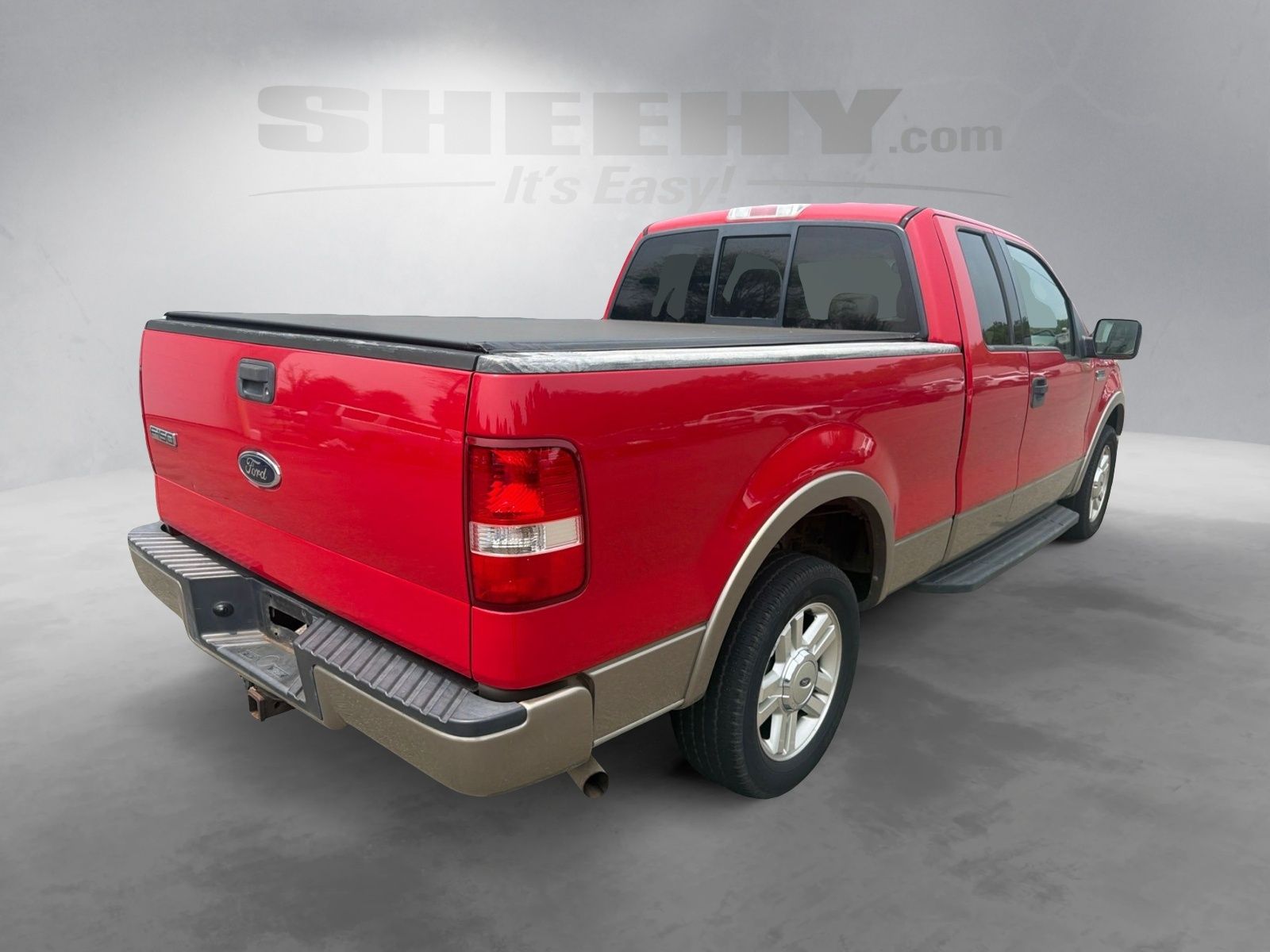 Used 2004  Ford Lariat image 12