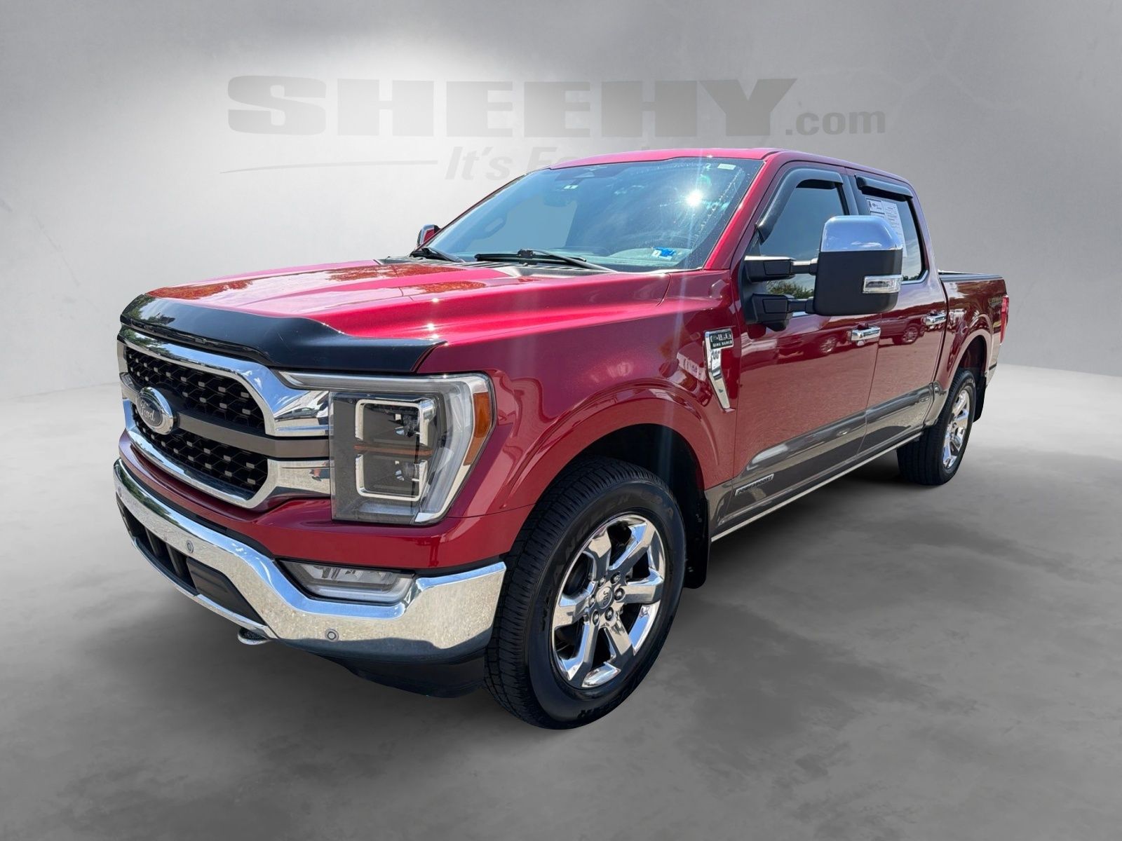 Used 2023 Red Ford King Ranch image 17