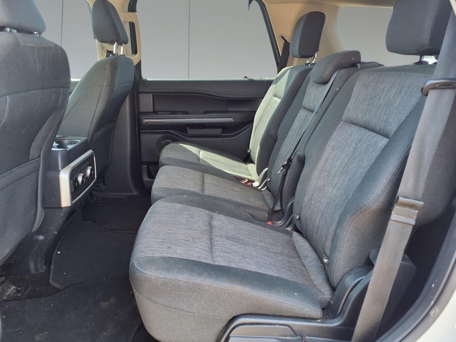 2022 Ford Expedition XLT White at EAG Ford Navasota