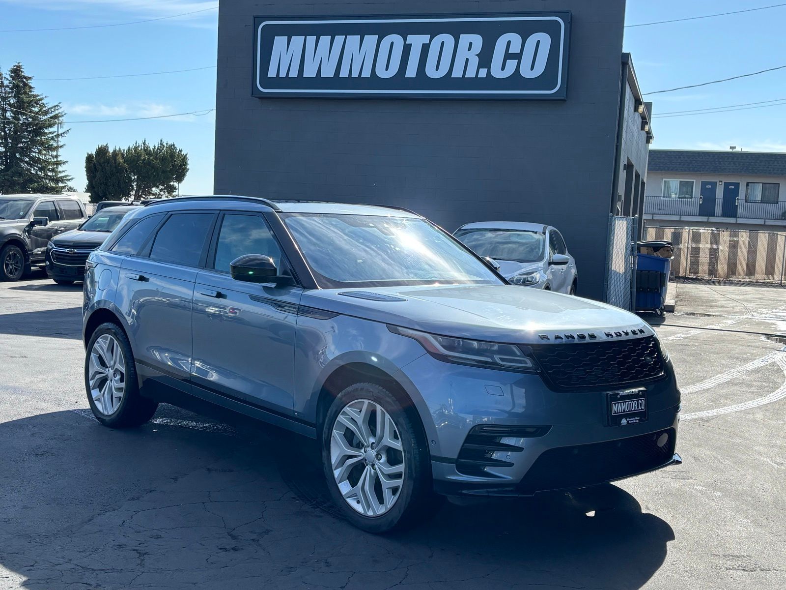 2019 Land Rover Range Rover Velar R-Dynamic SE Si4's photo
