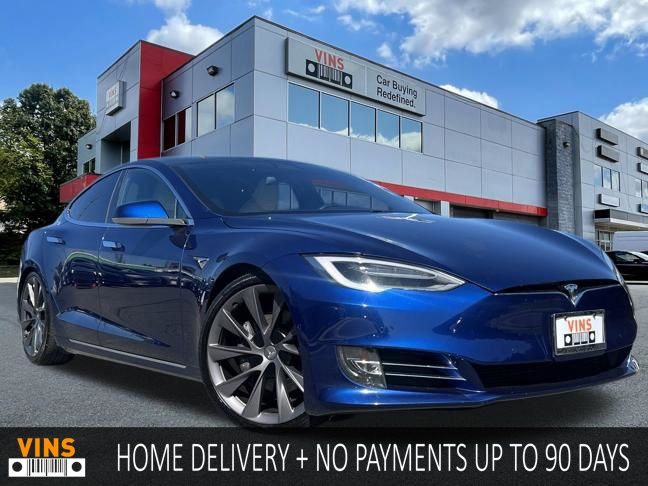 2021 Tesla Model S Long Range Plus's photo