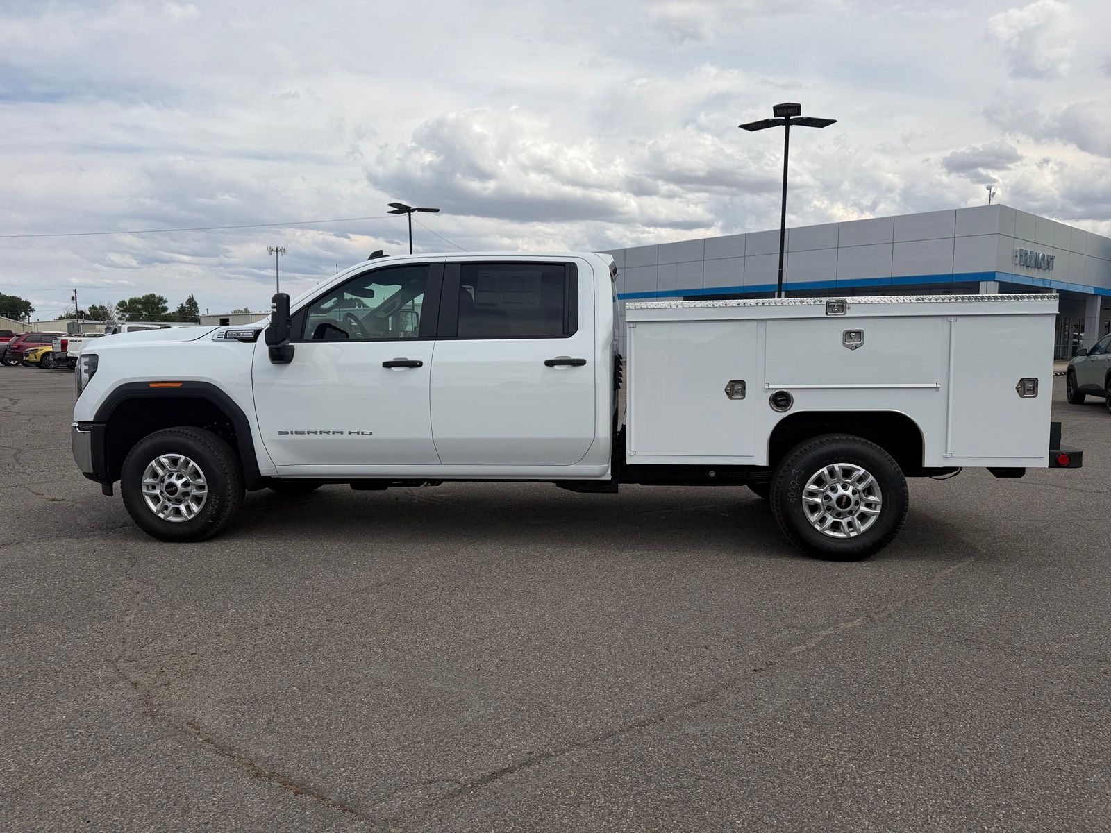 2026 GMC Sierra 2500HD thumbnail 6