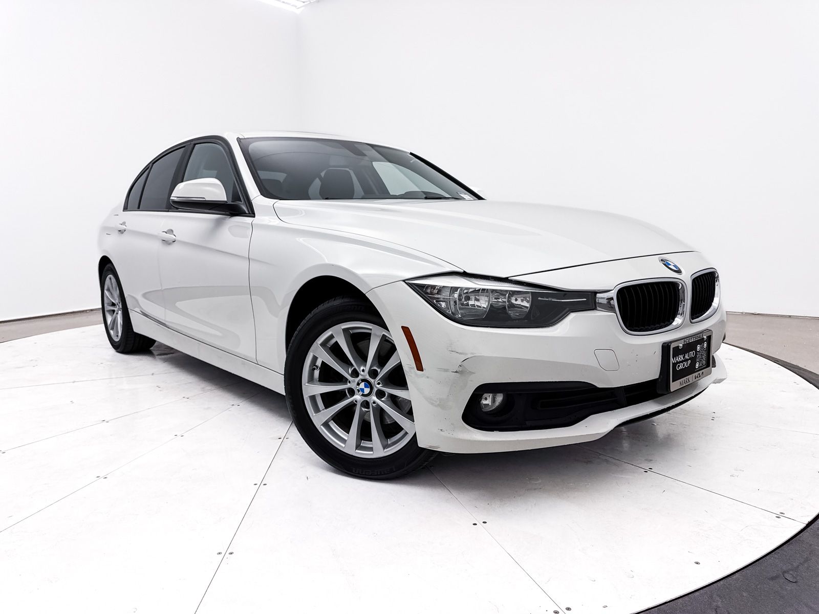 2016 BMW 3 Series 320i