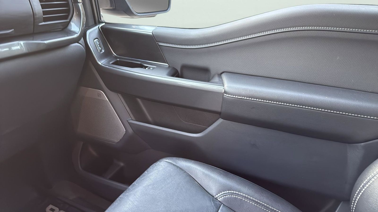 Used Car 2022 Ford F-150  Xlt For Sale Under $40,000 In Austin, Texas