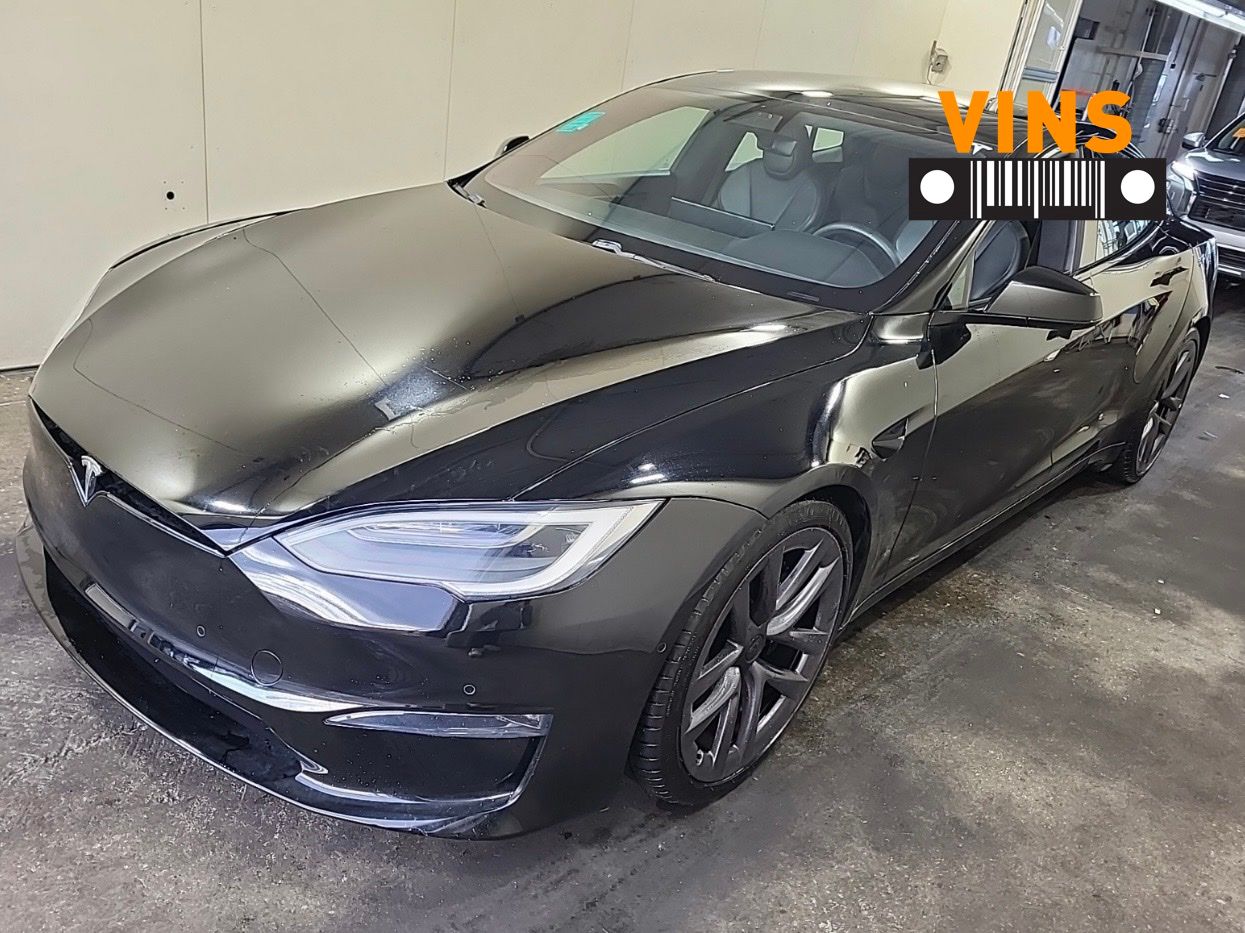 2021 Tesla Model S Plaid's photo